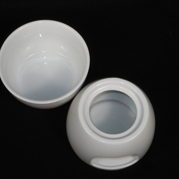 Lindt chocolate porcelain fondu set - Picture 5 of 5